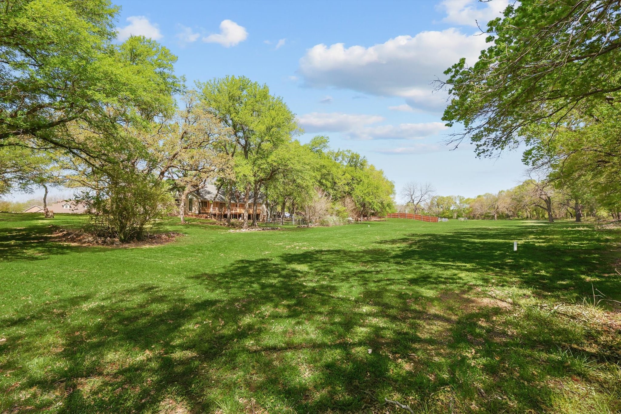 1904 Oak Ridge Trail Bridgeport TX 76426