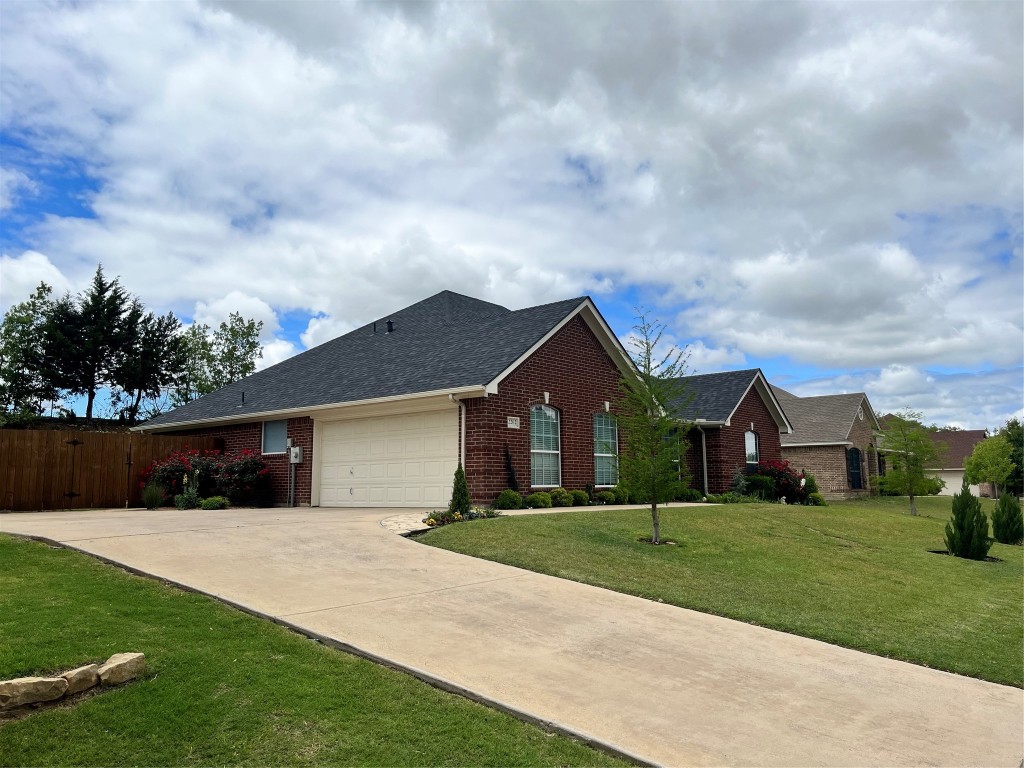 2202 Quail Ridge Drive Weatherford TX 76087