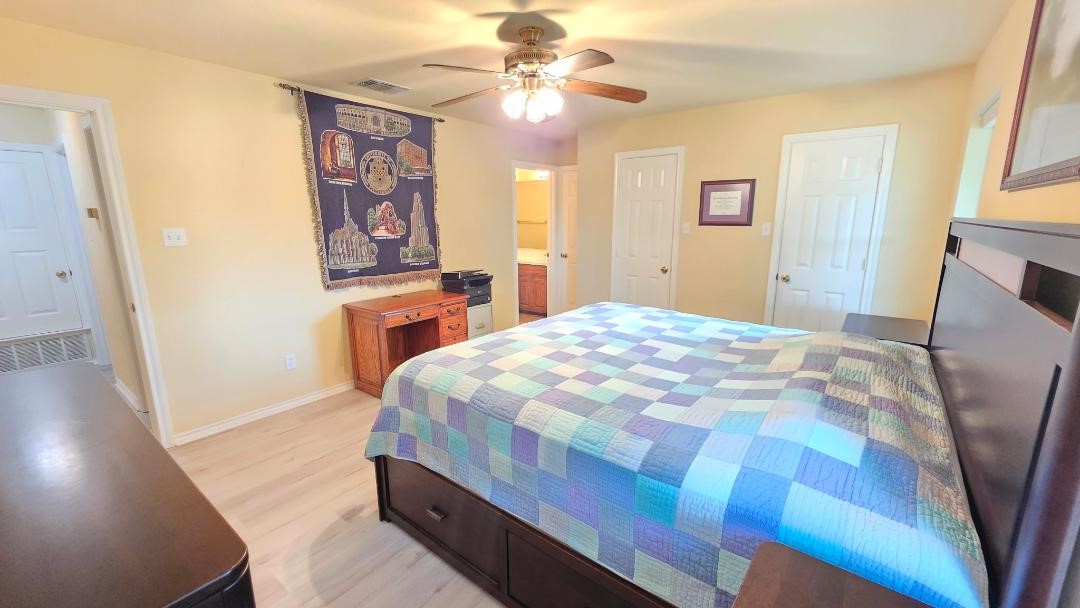 5324 Mission Circle Granbury TX 76049