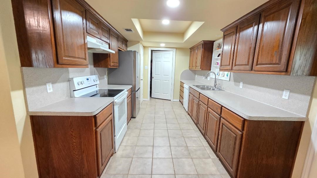 5324 Mission Circle Granbury TX 76049