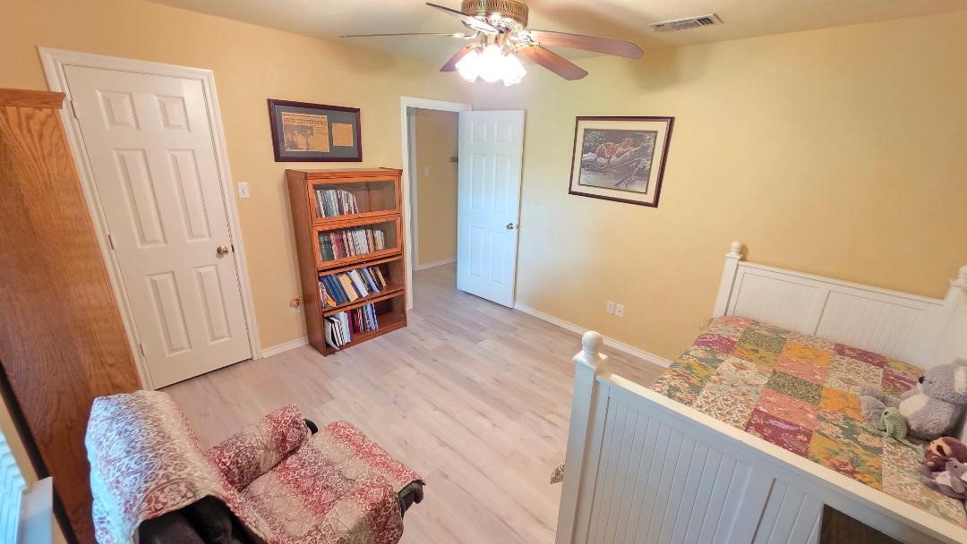 5324 Mission Circle Granbury TX 76049