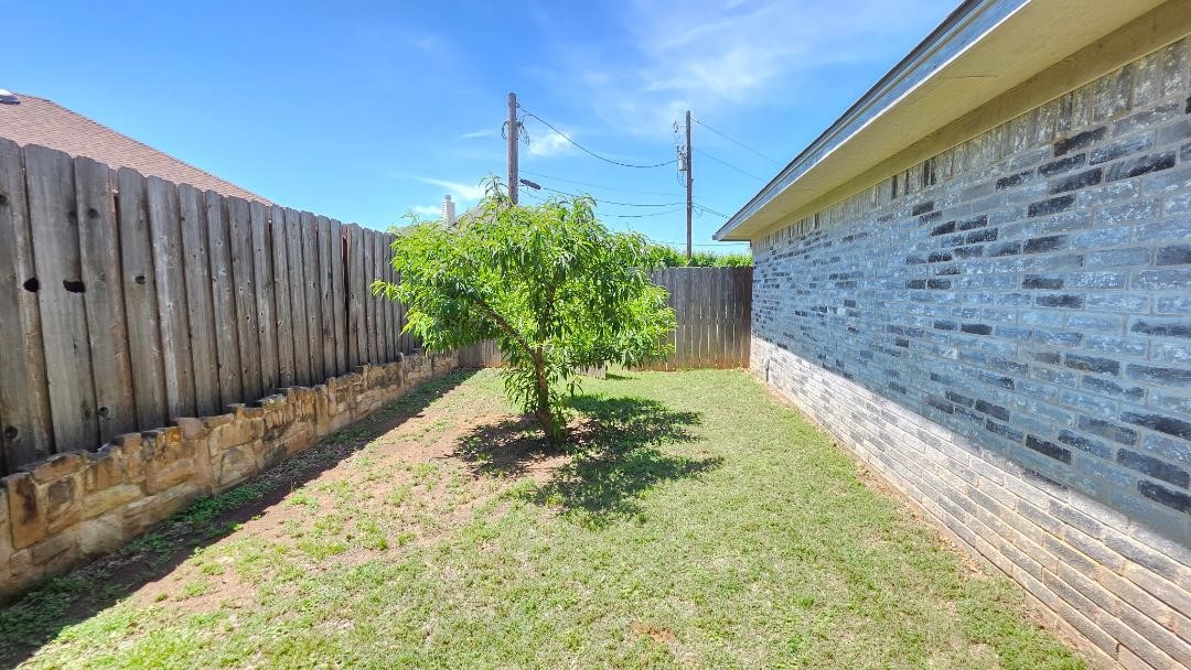 5324 Mission Circle Granbury TX 76049