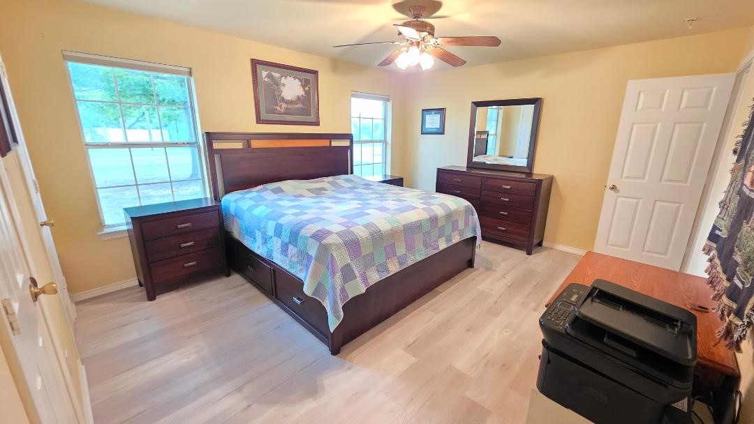 5324 Mission Circle Granbury TX 76049