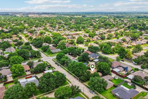 113 E Bancroft Drive Garland TX 75040