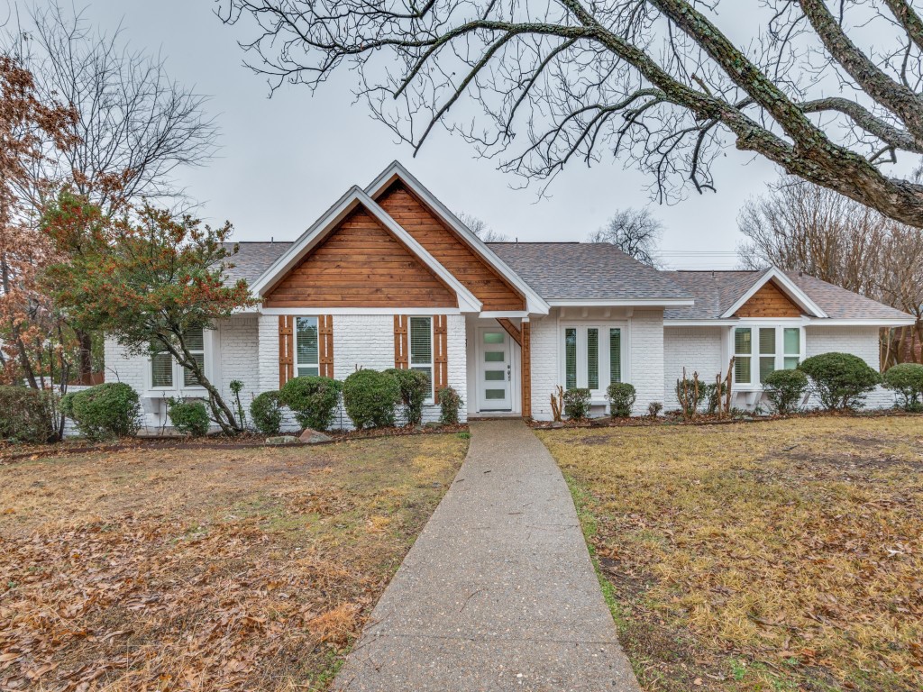 1131 Greenway Drive Duncanville TX 75137