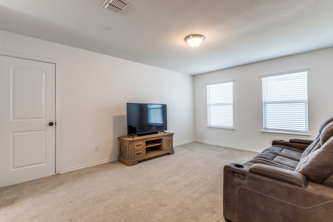 617 Presidio Street Aubrey TX 76227