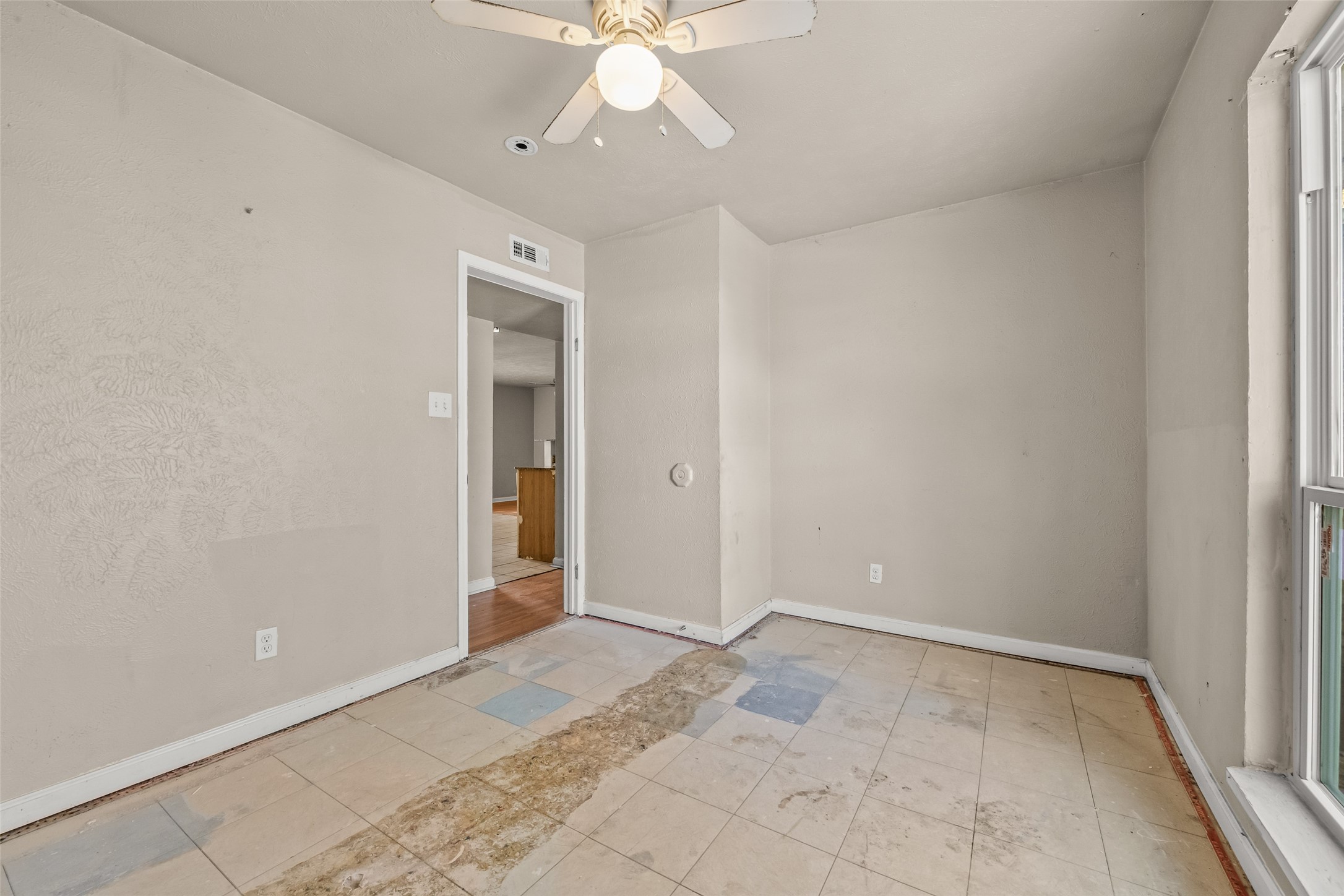 3817 Longmeadow Way Fort Worth TX 76133