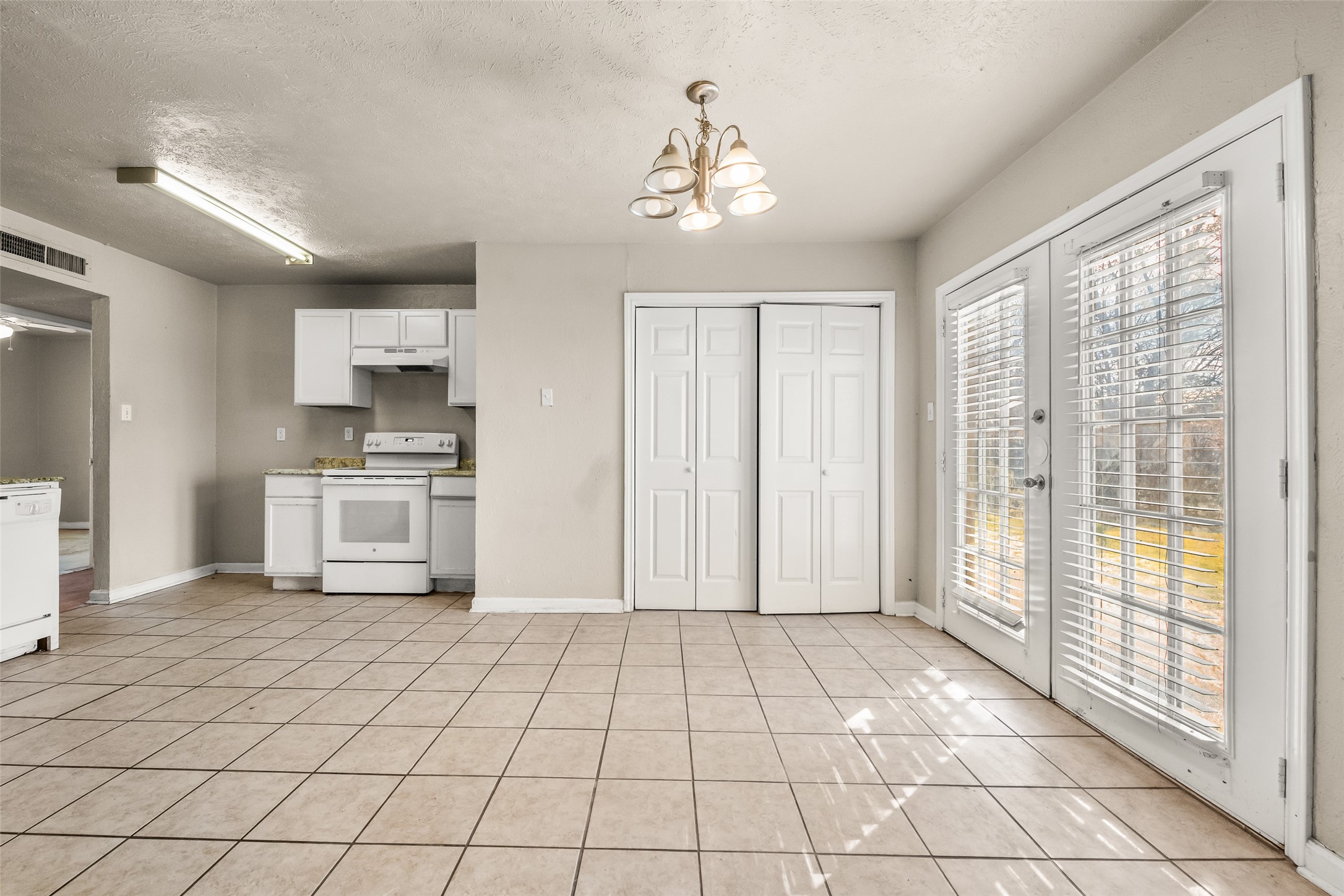 3817 Longmeadow Way Fort Worth TX 76133