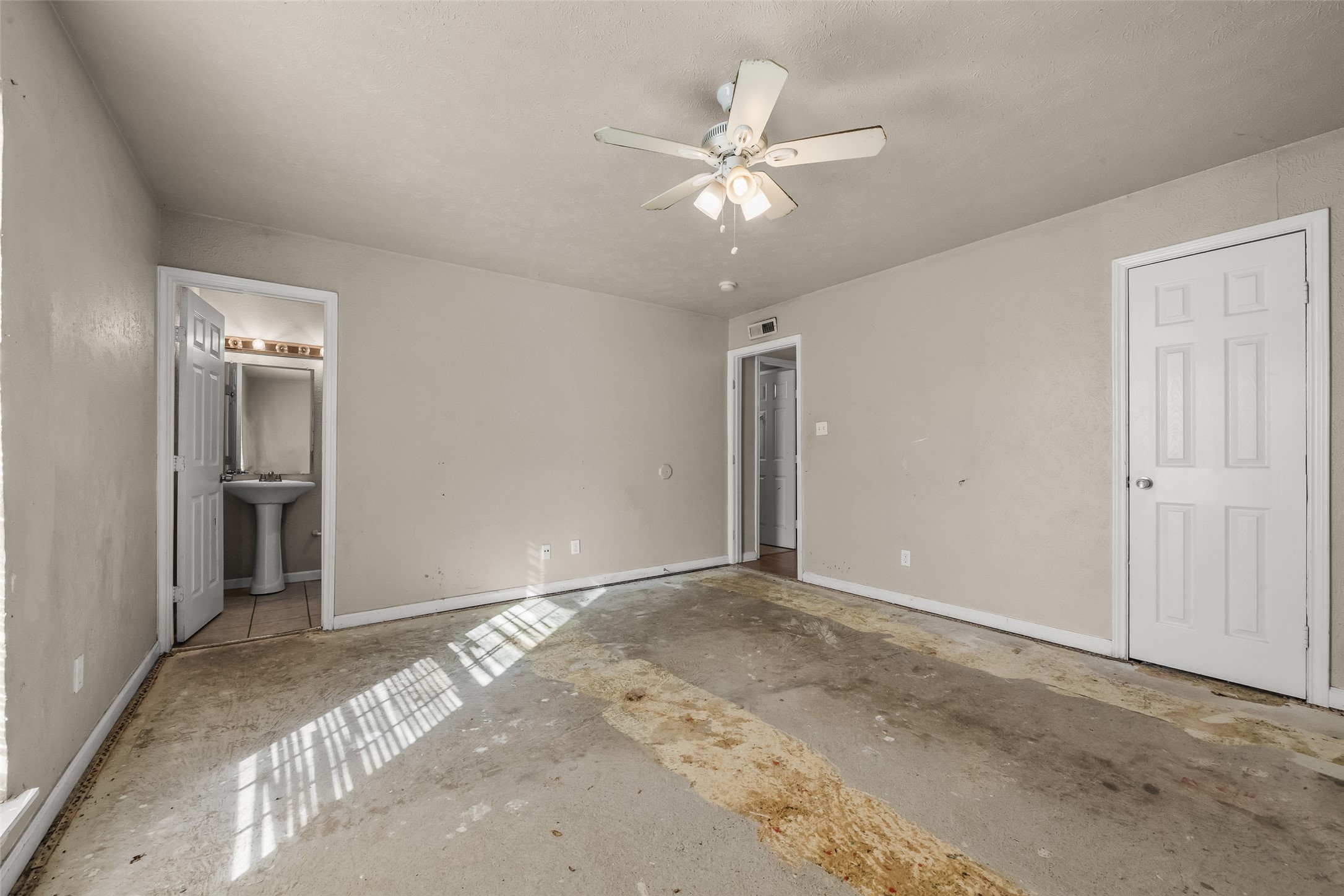 3817 Longmeadow Way Fort Worth TX 76133