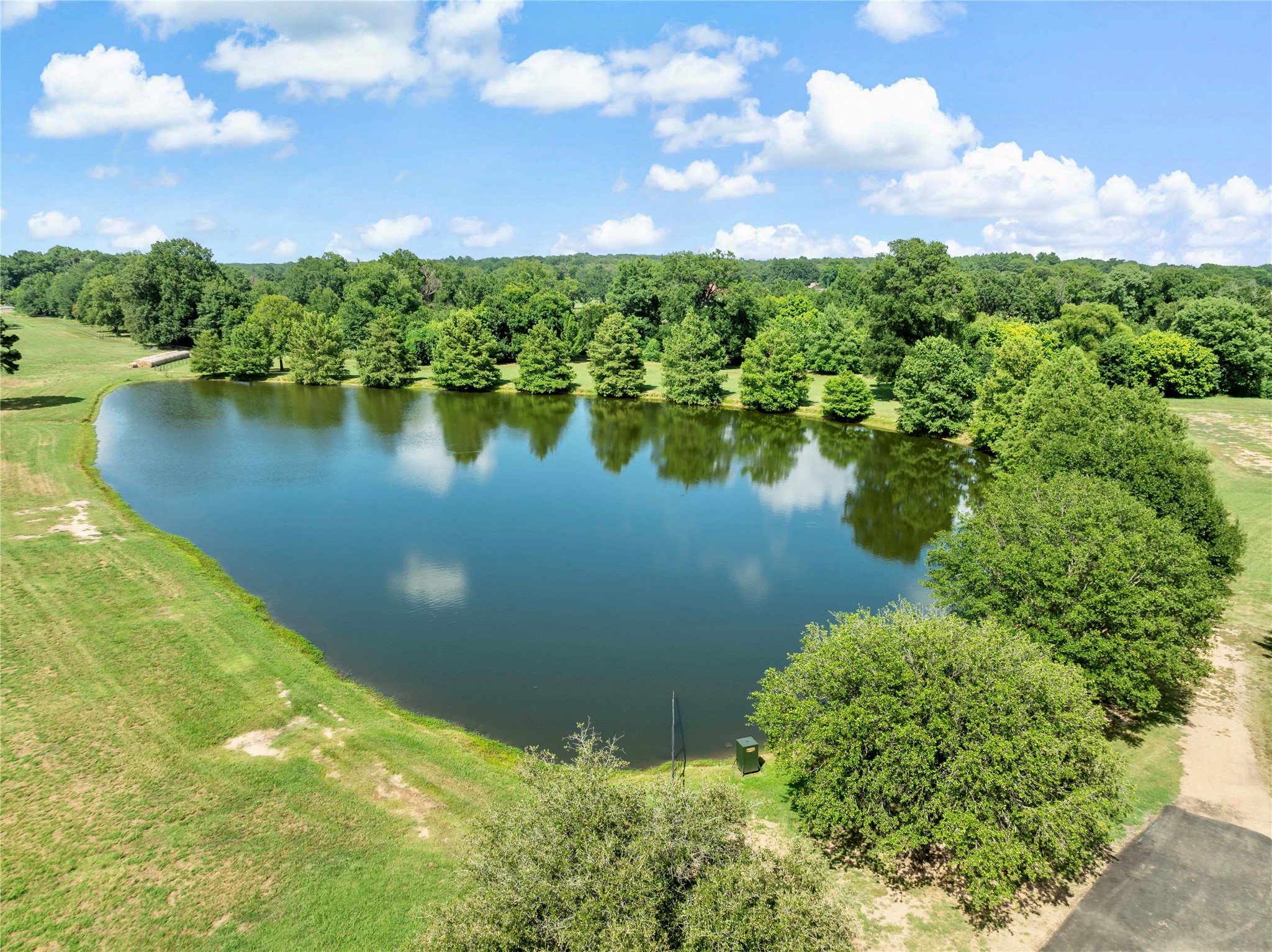 5500 Farm To Market 195 Paris TX 75462