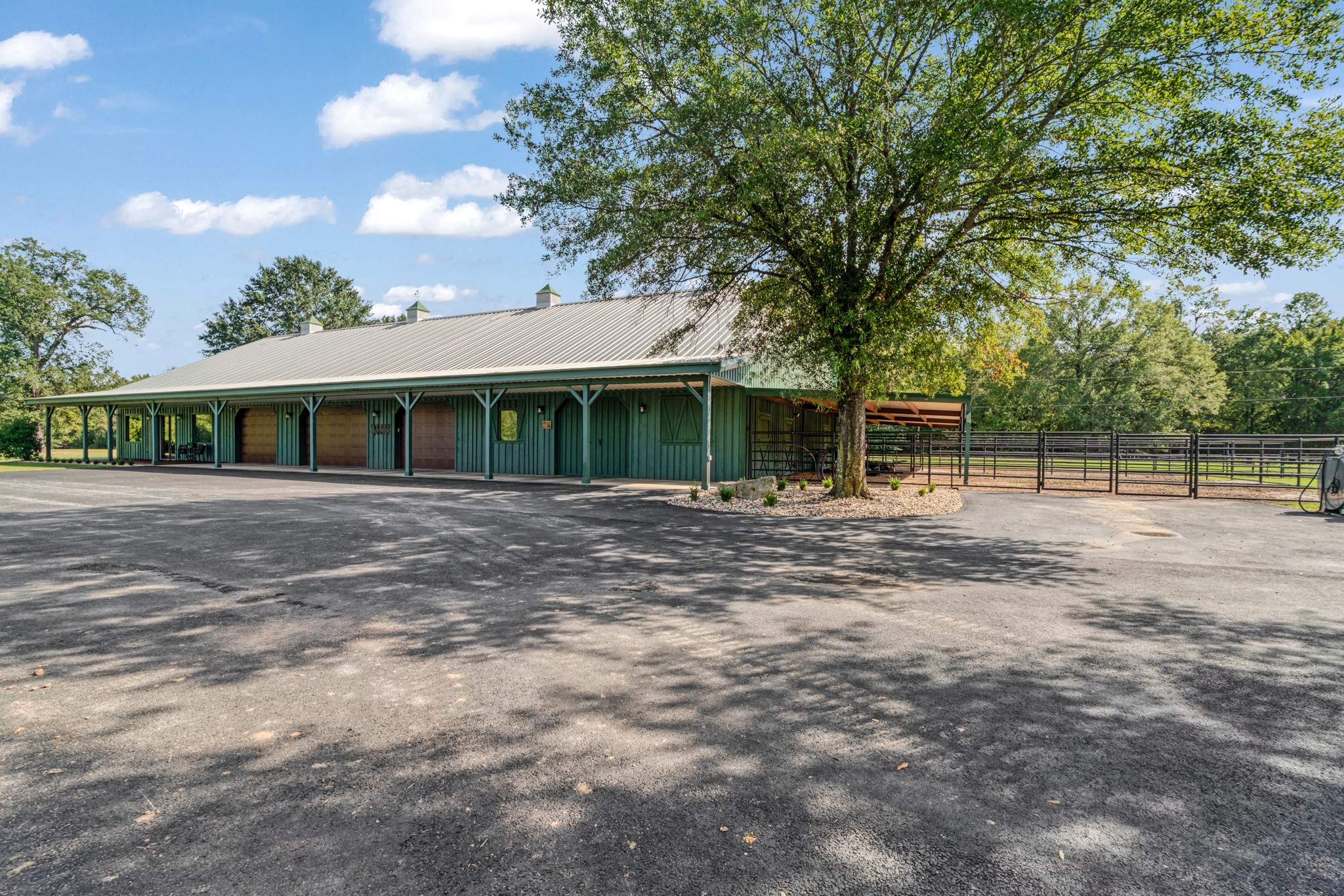 5500 Farm To Market 195 Paris TX 75462