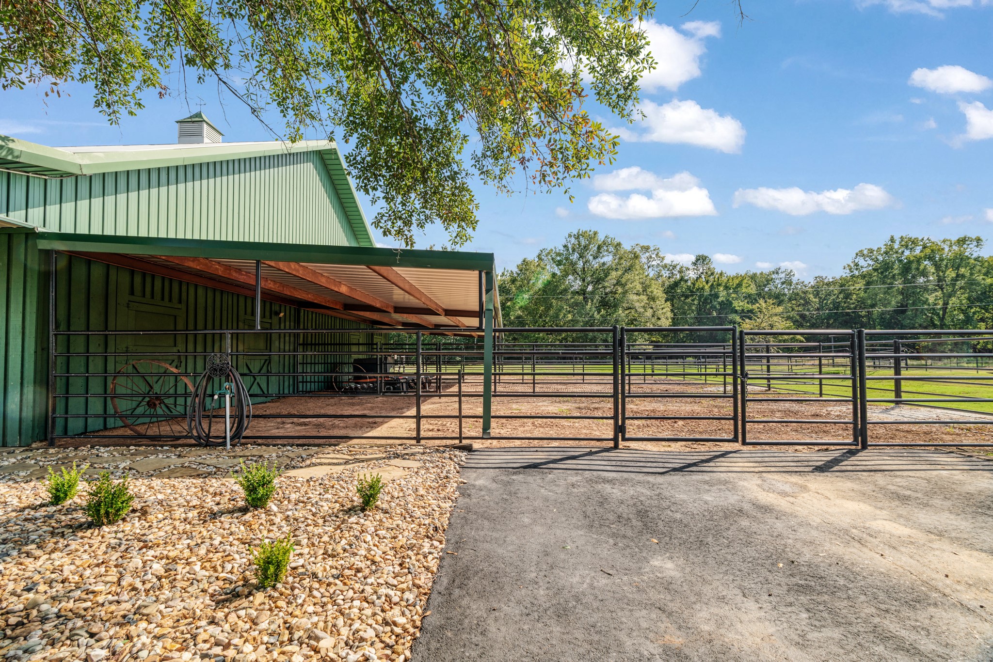 5500 Farm To Market 195 Paris TX 75462