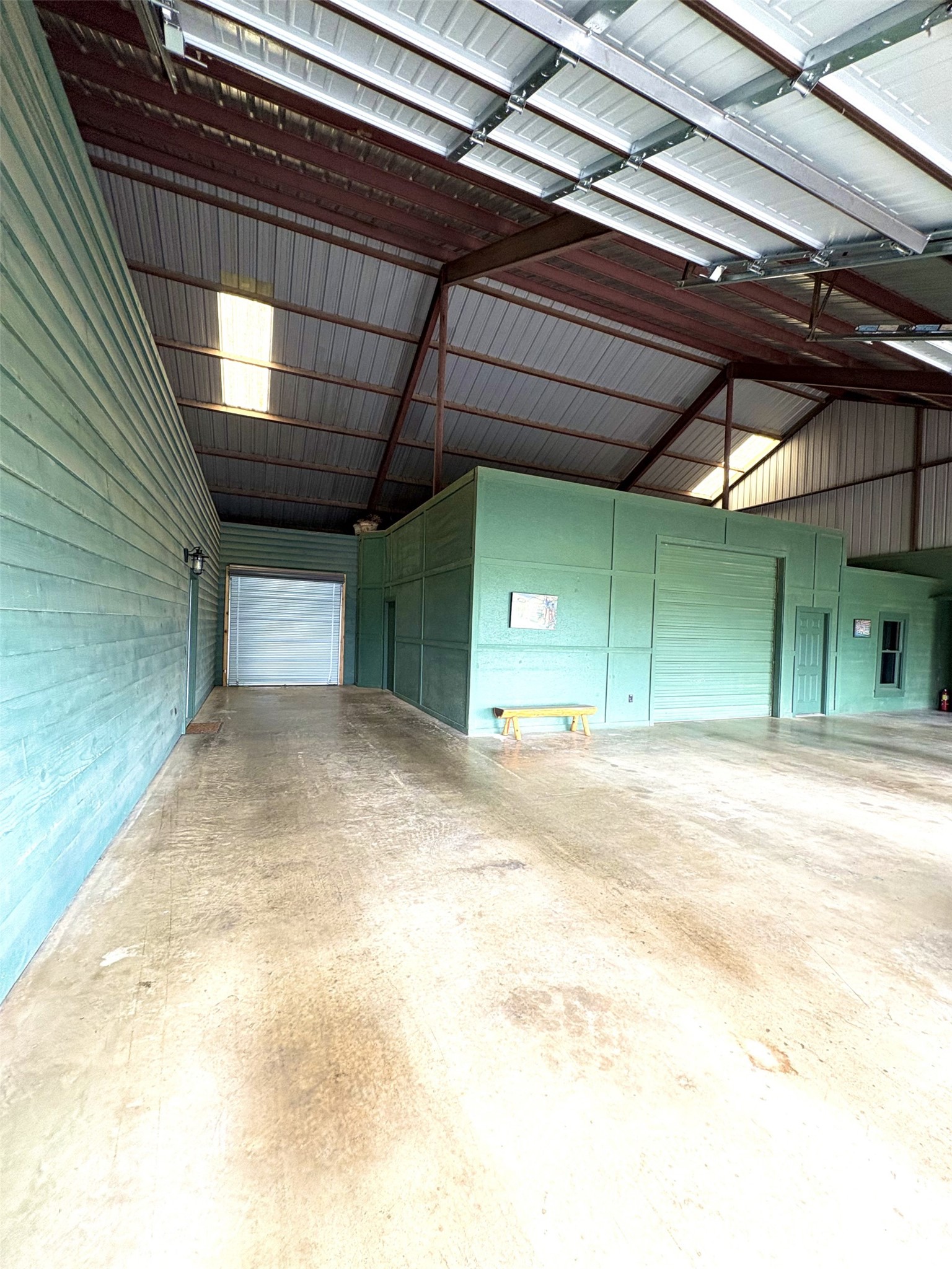 5500 Farm To Market 195 Paris TX 75462