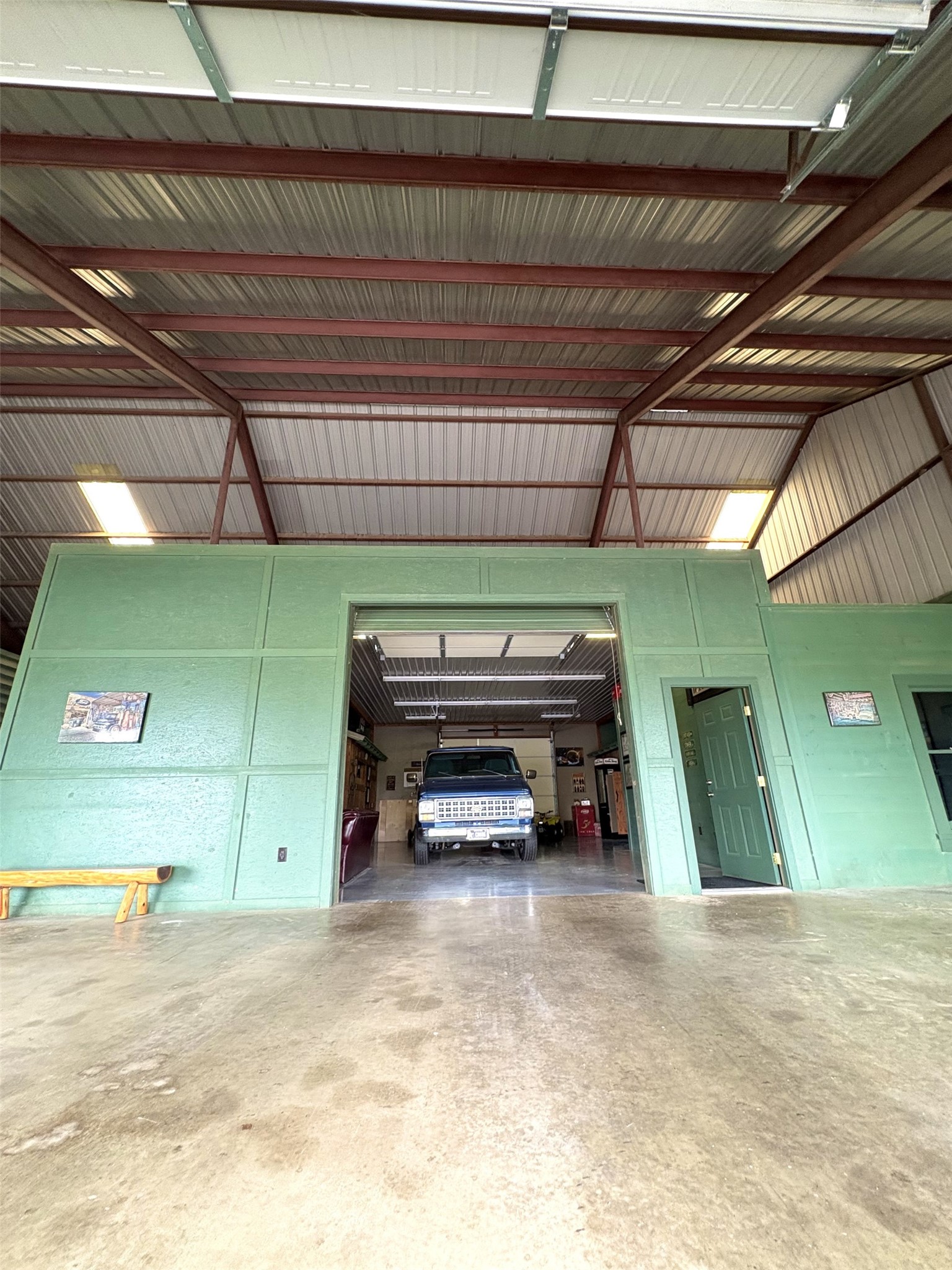 5500 Farm To Market 195 Paris TX 75462