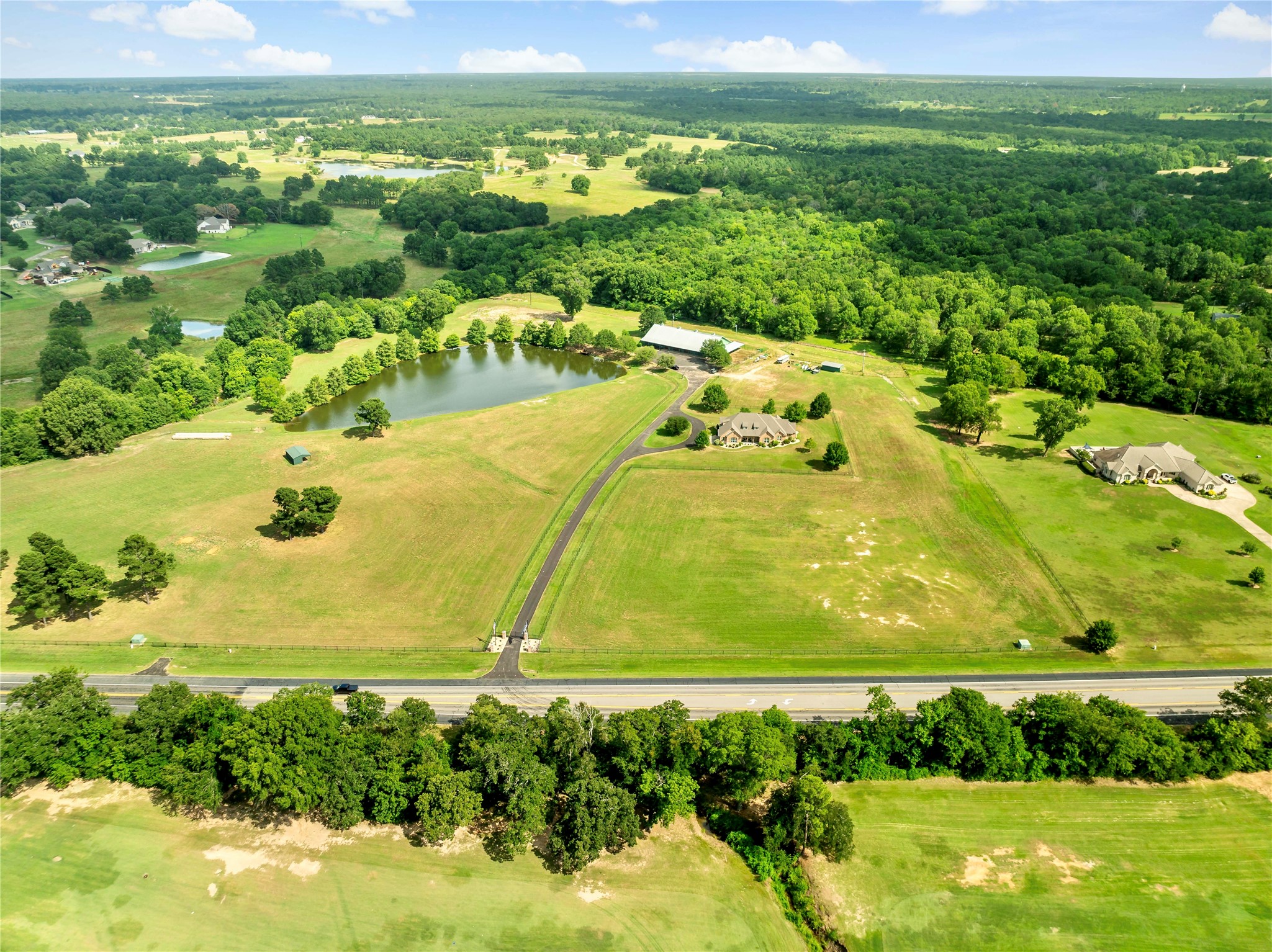 5500 Farm To Market 195 Paris TX 75462
