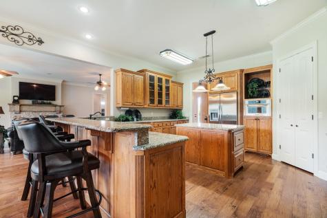 5500 Farm To Market 195 Paris TX 75462