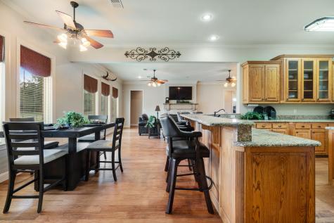 5500 Farm To Market 195 Paris TX 75462