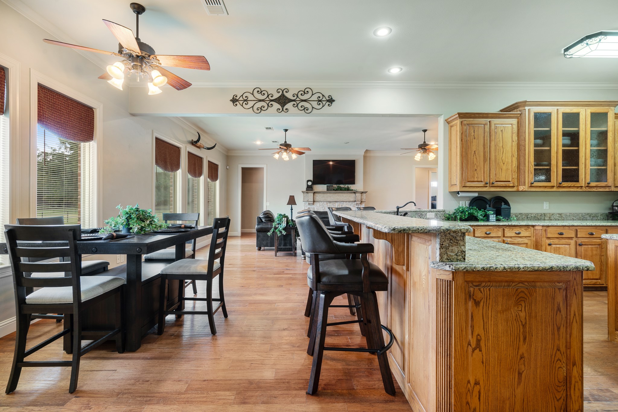 5500 Farm To Market 195 Paris TX 75462