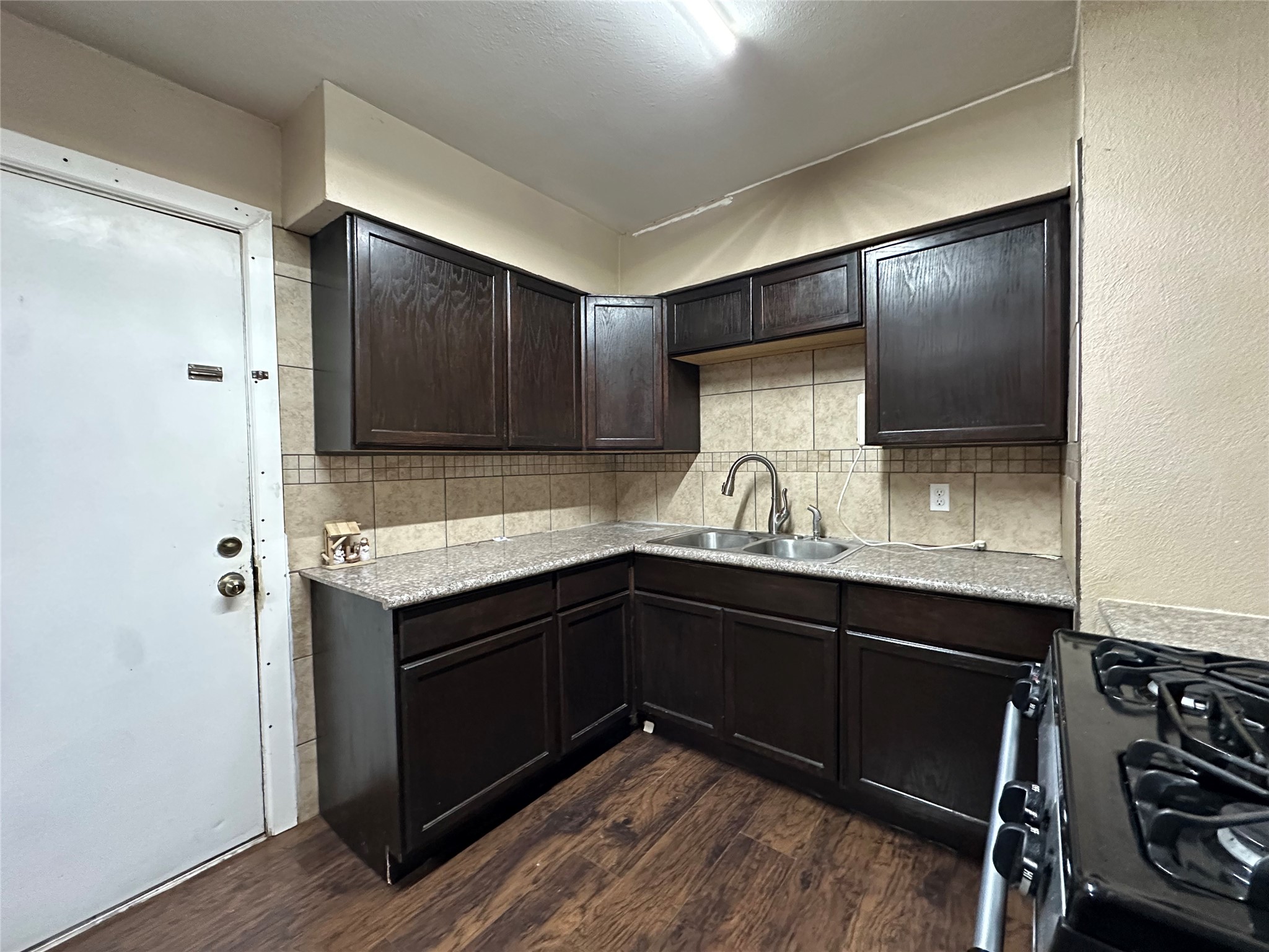 4156 Daniel Lane Lancaster TX 75134