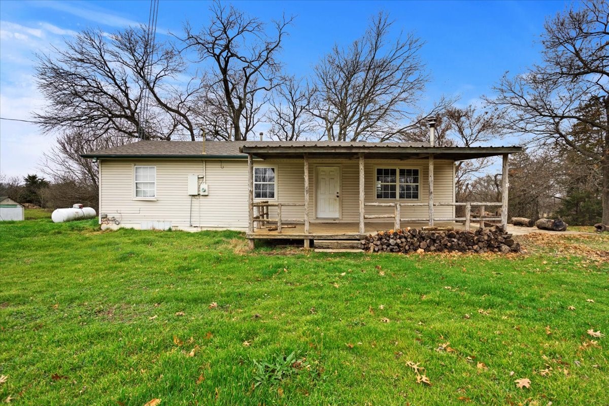 2281 Carpenters Bluff Road Denison TX 75021