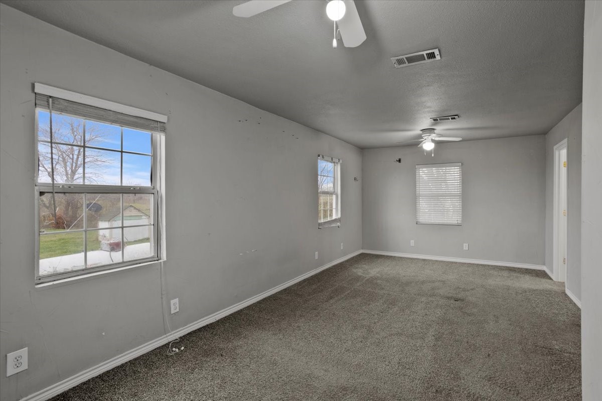2281 Carpenters Bluff Road Denison TX 75021
