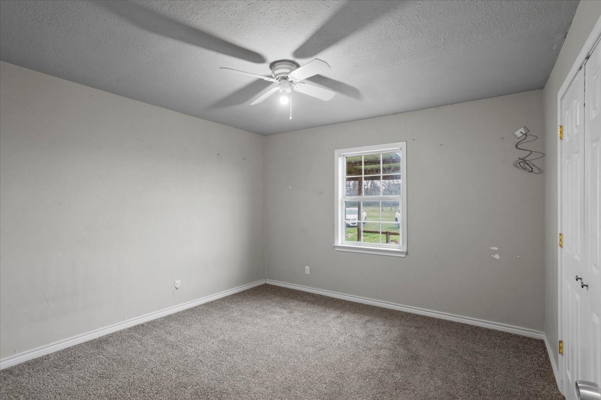 2281 Carpenters Bluff Road Denison TX 75021