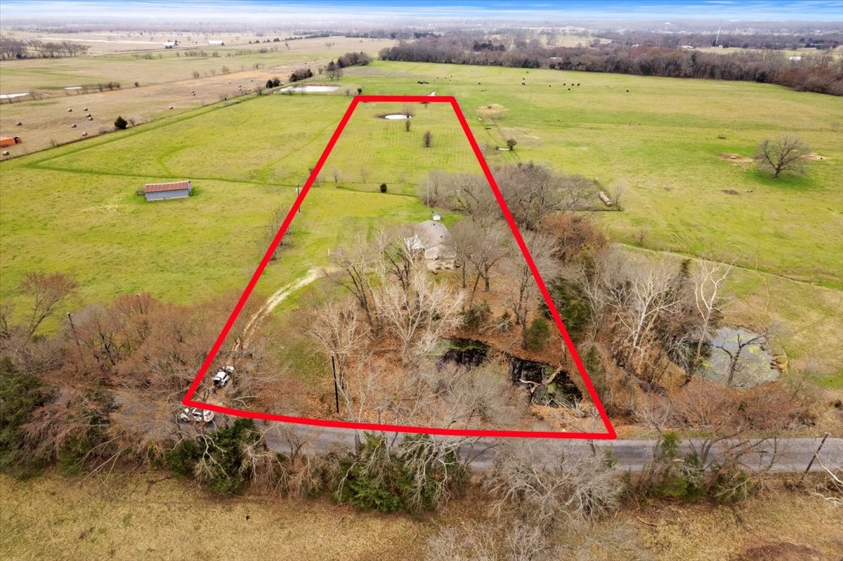 2281 Carpenters Bluff Road Denison TX 75021