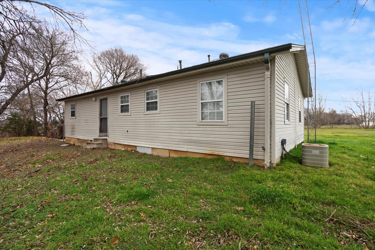 2281 Carpenters Bluff Road Denison TX 75021