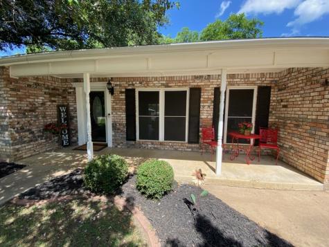 802 Oakhollow Road Eastland TX 76448