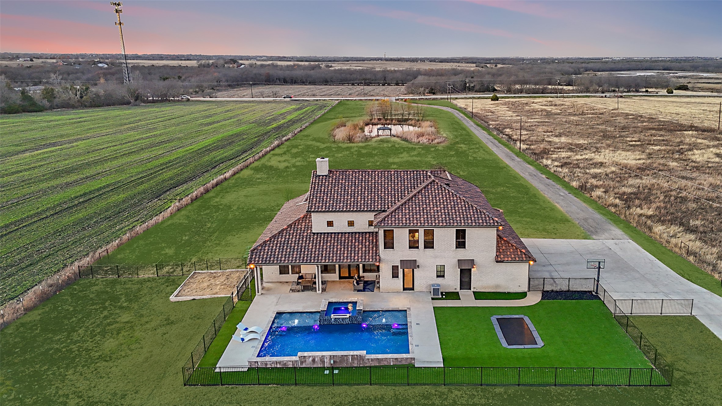 Rockwall TX, 2201 E Fm 550