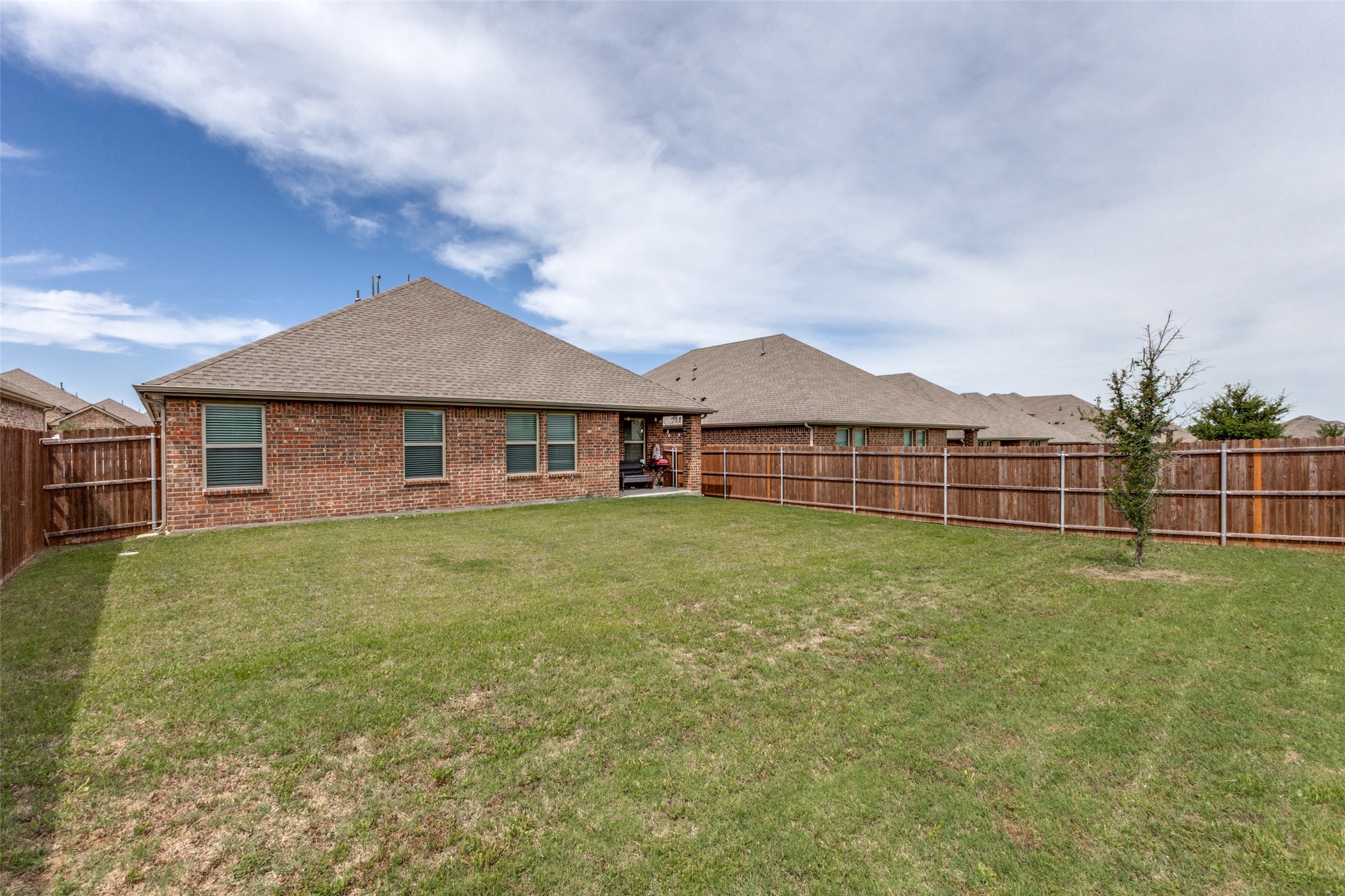 756 Daybreak Lane Lavon TX 75166