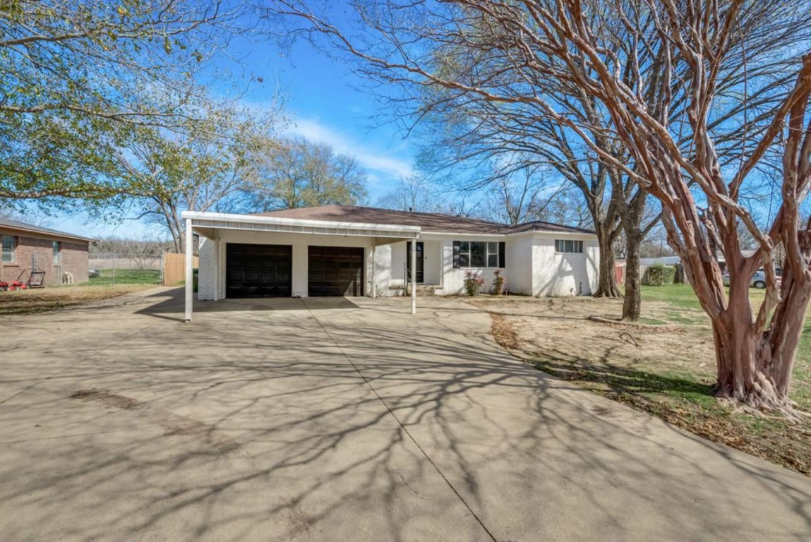 2906 Lynell Drive Seagoville TX 75159