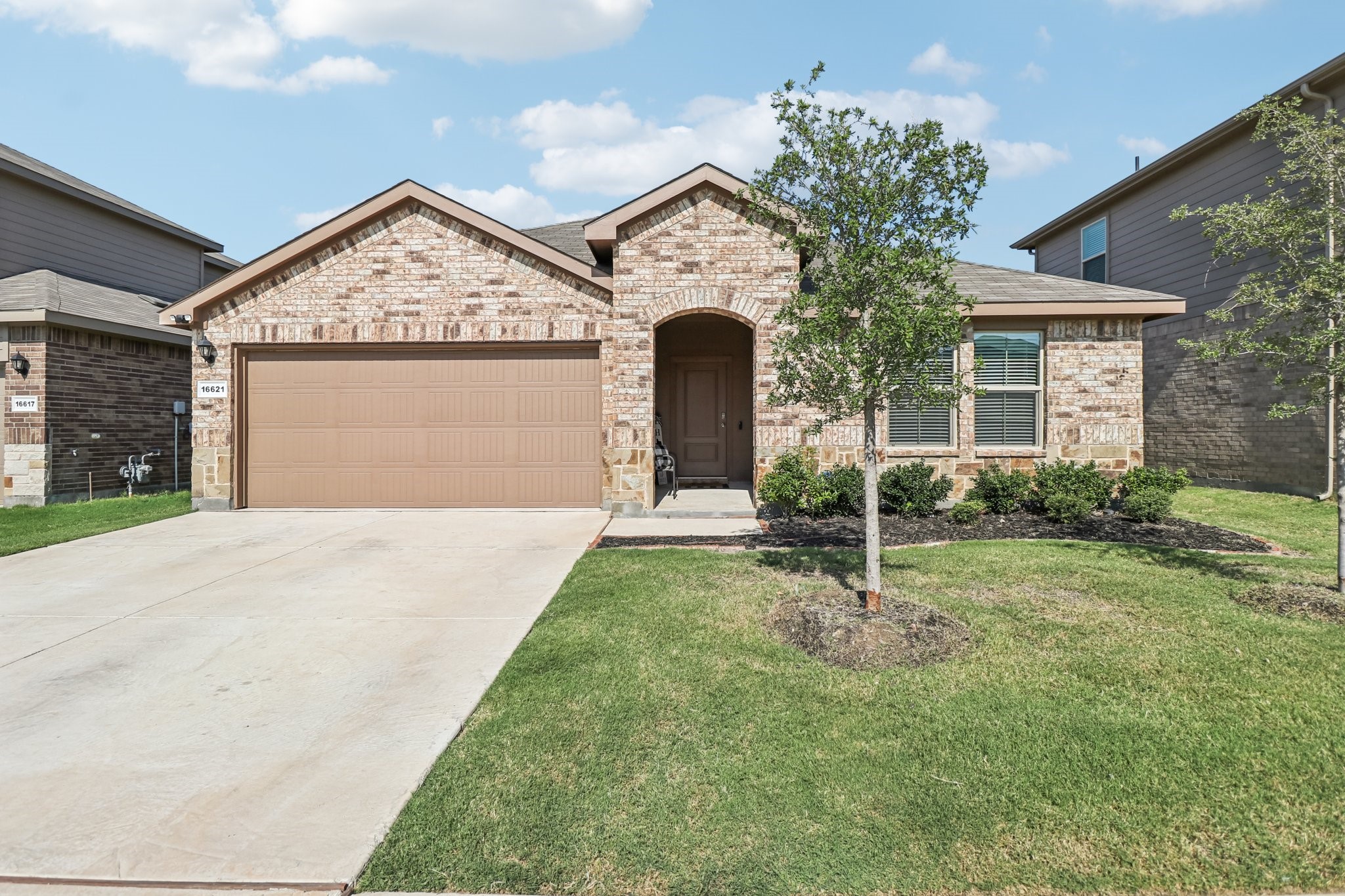 16621 Friesland Lane Justin TX 76247