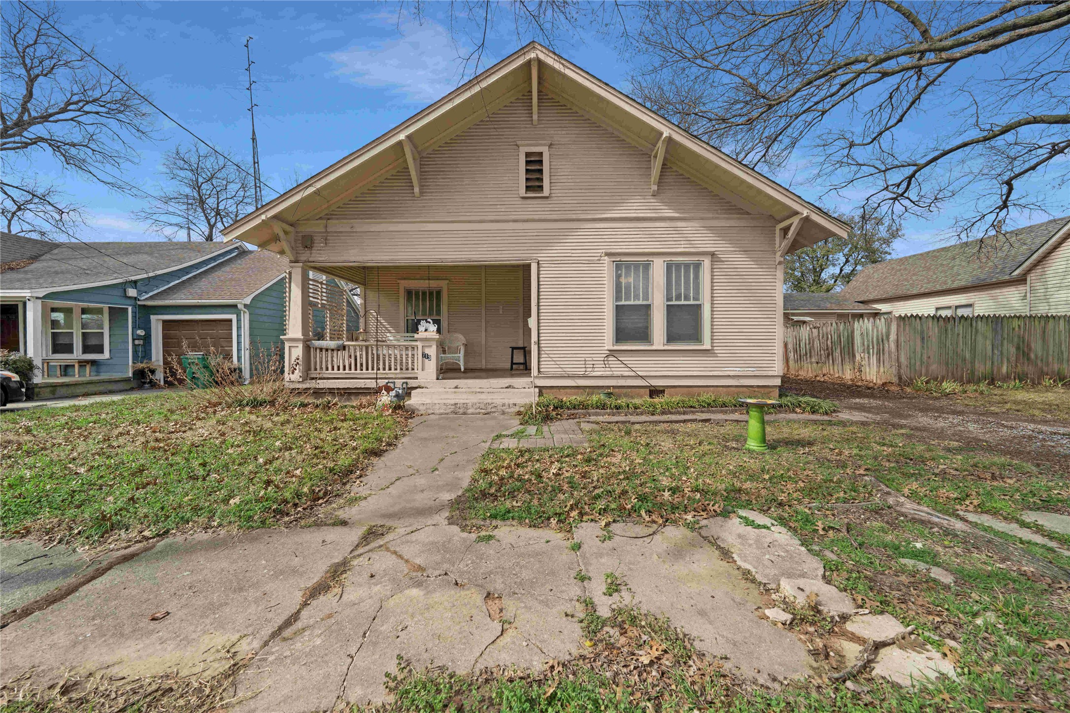 713 N Commerce Street Gainesville TX 76240