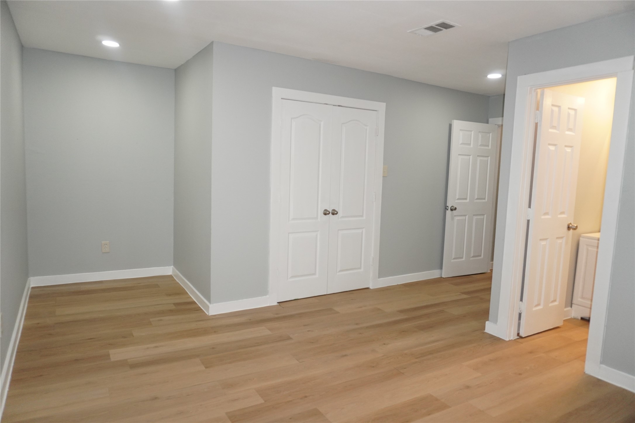 1406 Galloway Avenue Dallas TX 75216