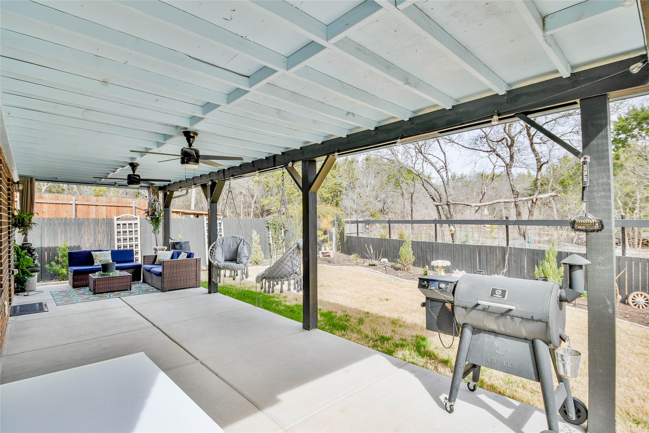 1136 Ridgeview Circle Granbury TX 76048