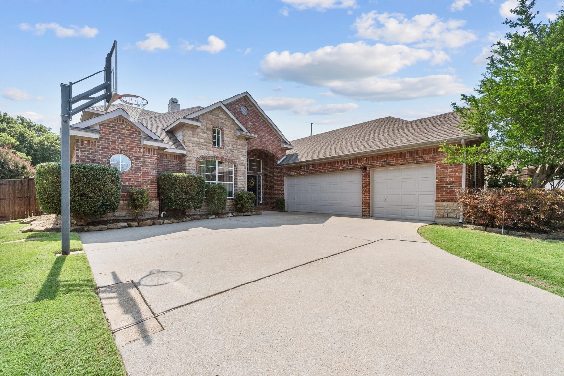 9804 Zembriski Drive Plano TX 75025