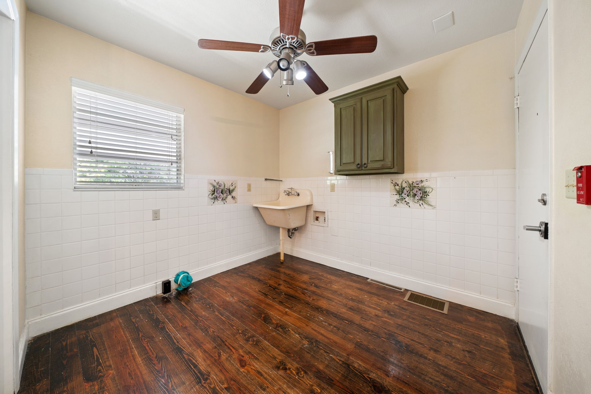 801 NW 7th Avenue Mineral Wells TX 76067