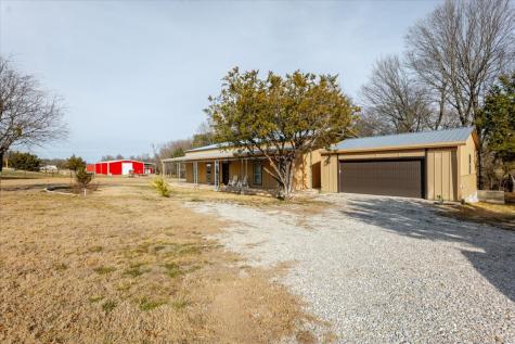 831 Dill Road Weatherford TX 76085