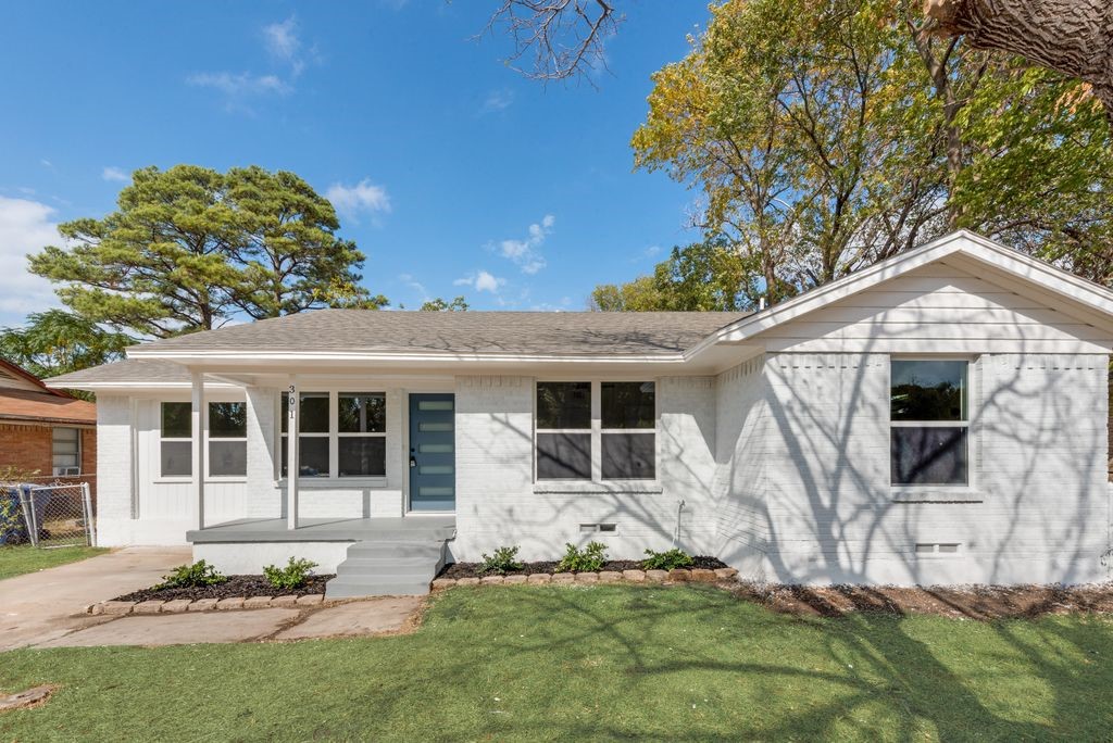 301 W Vista Drive Garland TX 75041