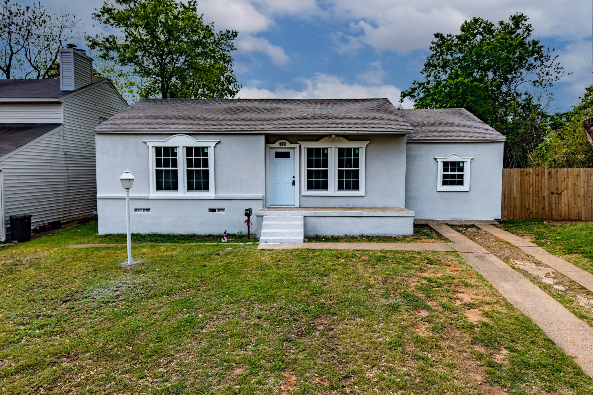 122 W 11th Street Irving TX 75060