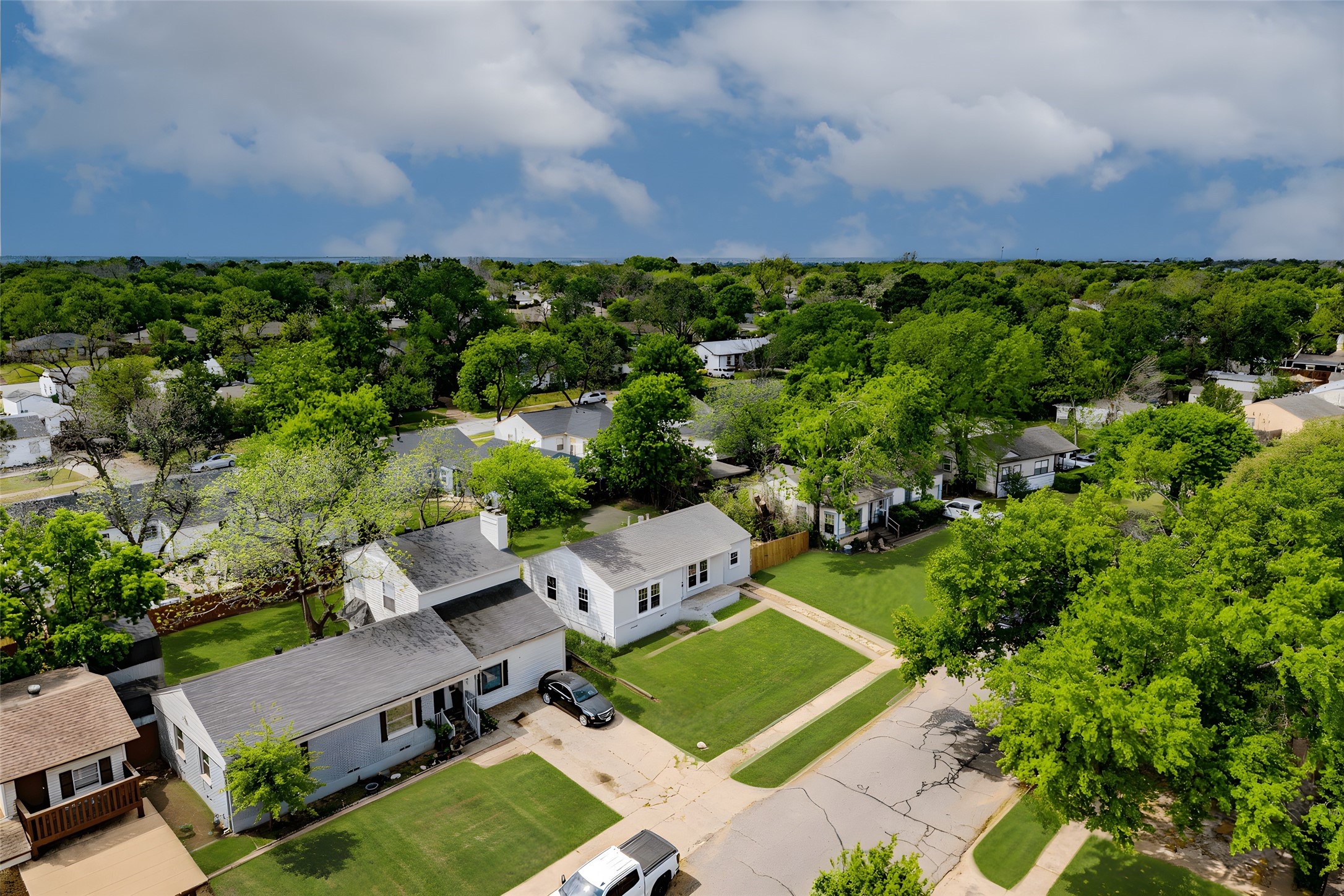 122 W 11th Street Irving TX 75060