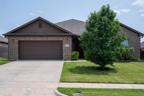 4905 Lakepark Drive Sanger TX 76266