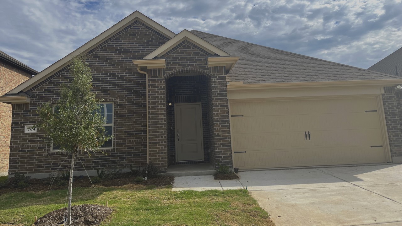764 Soar Sky Way Lavon TX 75166