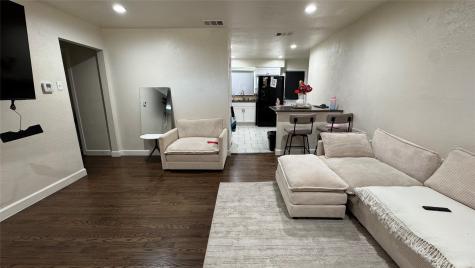 1822 Highland Street Mesquite TX 75149