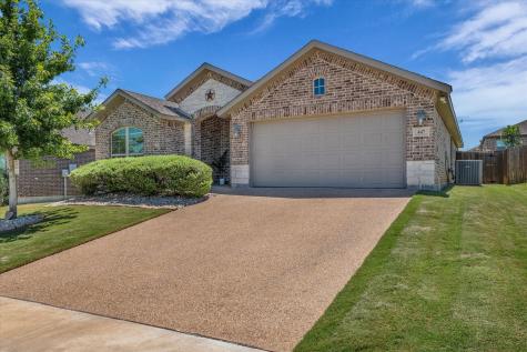 447 Paso Fino Street Robinson TX 76706