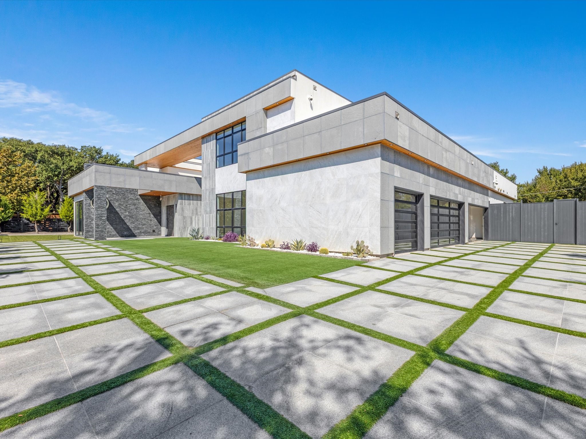 4625 Walnut Hill Lane Dallas TX 75229