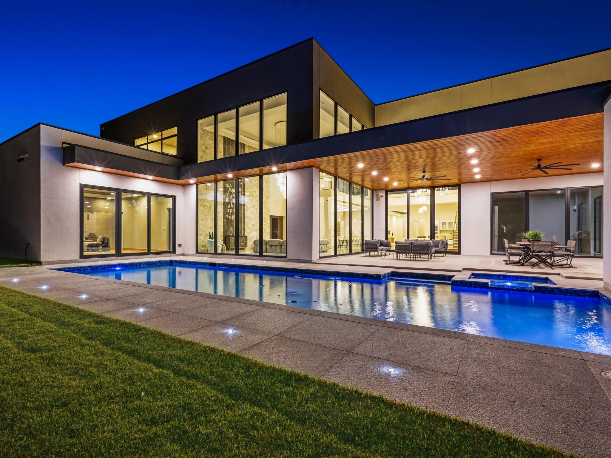 4625 Walnut Hill Lane Dallas TX 75229