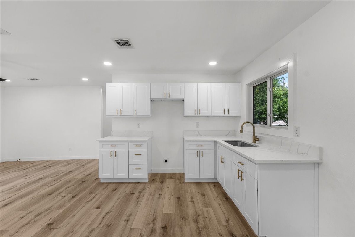 3738 Lovingood Drive Dallas TX 75241