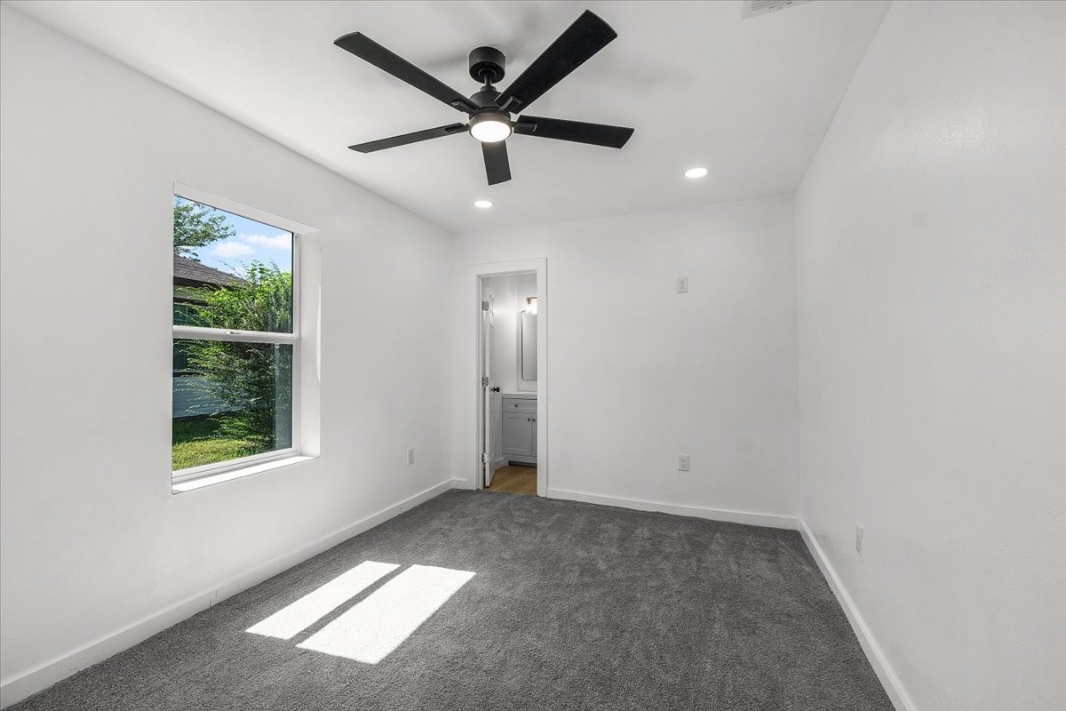 3738 Lovingood Drive Dallas TX 75241